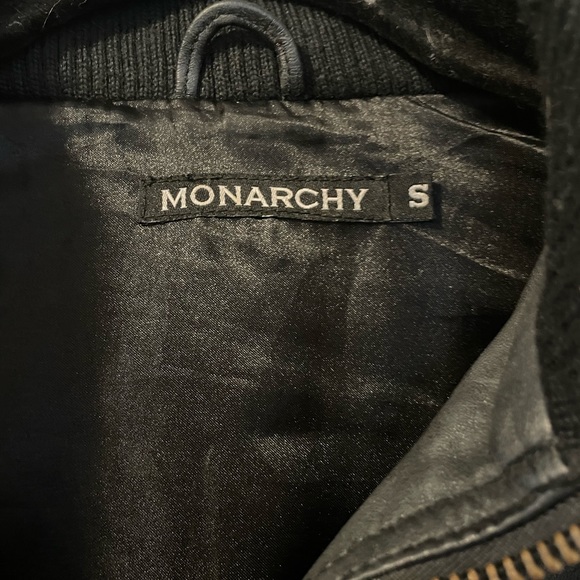 Monarch leather bomber jacket with hood - Picture 9 of 9